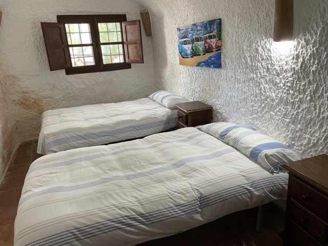 Cueva El Guindas Baza Phòng bức ảnh